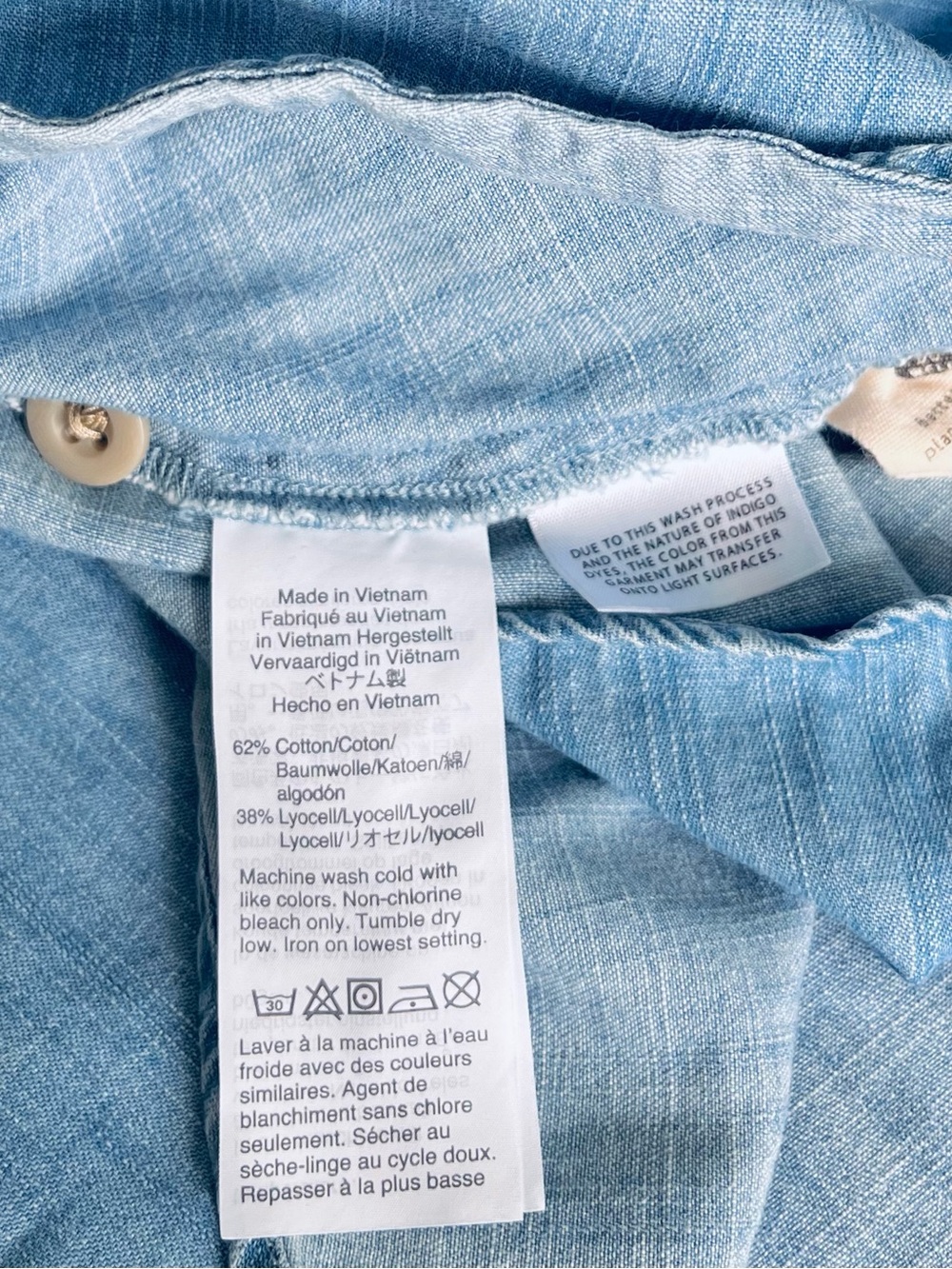 [Madewell] Indigo Button-Wrap Midi Dress in Faded Indigo - Picture 6 of 10